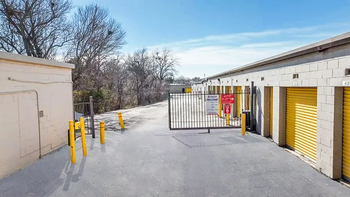 Exterior image of Devon Self Storage access gate Richardson